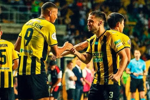 “Kayrat” Çempionlar Liqasının üçüncü təsnifat mərhələsinə yüksəlib