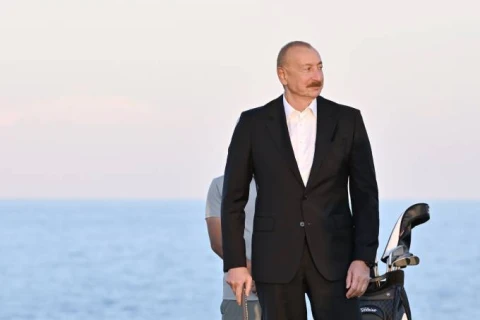 Prezident İlham Əliyev Çolpon-Ata şəhərində Qolf Klubun açılışında iştirak edib