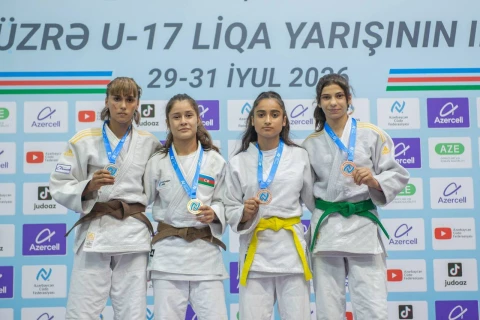 Yeniyetmə cüdoçular arasında Liqa yarışı davam edir
