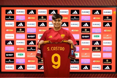 “Roma” argentinalı mərkəz hücumçusunun transferini açıqlayıb
