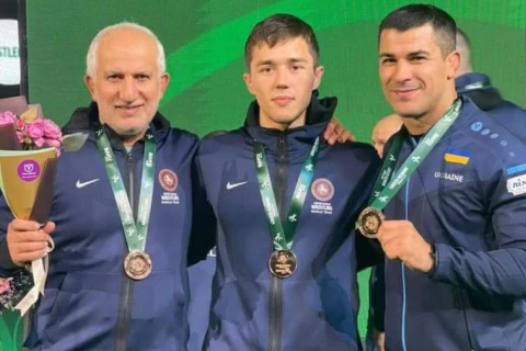 Ukrayna güləşinin azərbaycanlı məşqçisi: “Telefon işığında məşq keçib medal qazanmışıq” - MÜSAHİBƏ + FOTO