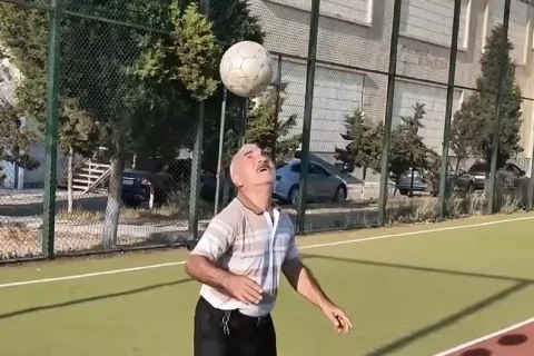 Tofiq Bəhramovun 80 yaşlı tələbəsi gənclərə çağırış edib - VİDEO