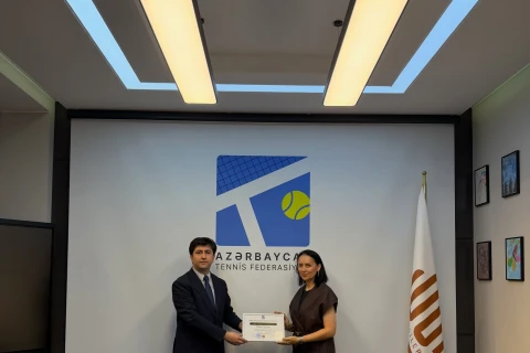 Tennis məşqçilərinə akkreditasiya sertifikatları təqdim olunub - FOTO