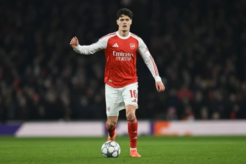 “Everton” yarımmüdafiəçinin transferi ilə bağlı “Arsenal”la razılaşıb
