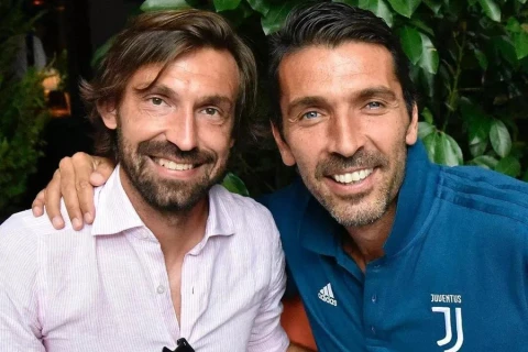 Buffon Pirloya qarşı kampaniyanı siyasətlə əlaqələndirdi