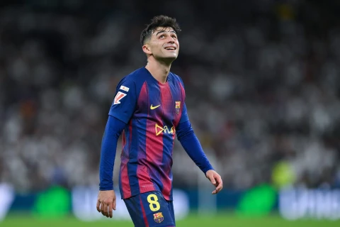 PSJ Pedri üçün 90 milyon ayırıb