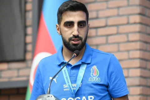 Fərid Qayıbov beynəlxalq yarışlarda uğur qazanan idmançılarla görüşüb