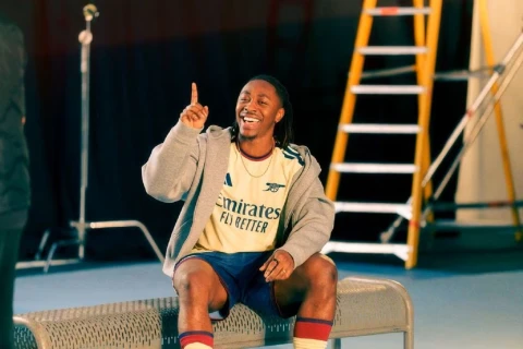 “Arsenal” yeni mövsüm üçün üçüncü formasını təqdim edib
