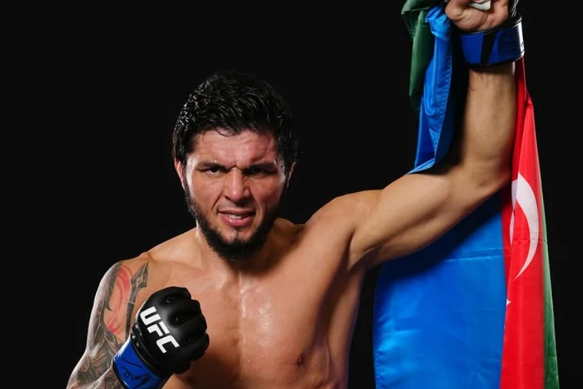 Tofiq Musayev UFC-dəki parlaq qələbəsindən sonra Vətənə qayıtdı - VİDEO