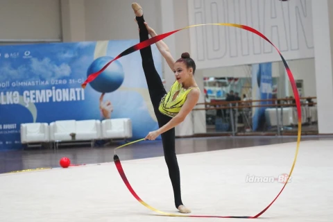 Bakıda bədii gimnastika üzrə ölkə çempionatına start verilib - FOTOREPORTAJ