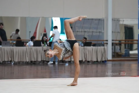 Bakıda bədii gimnastika üzrə ölkə çempionatına start verilib - FOTOREPORTAJ