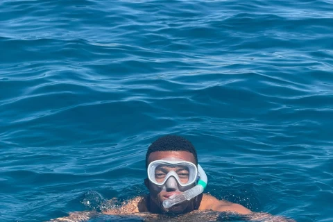 Mbappe sevgilisi üçün “paltar asılqanı”na çevrildi - FOTO