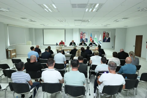 Fərid Qayıbov millimizin məşqini izləyib - FOTO