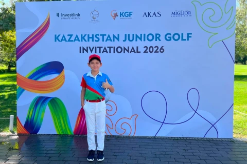Эмин Рзаев второй год подряд выиграл Kazakhstan Junior Open