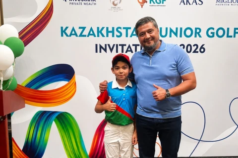 Эмин Рзаев второй год подряд выиграл Kazakhstan Junior Open