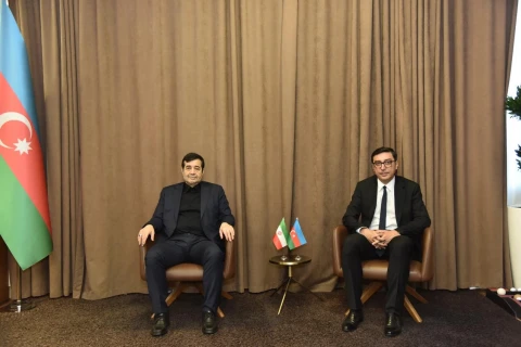 Azərbaycan və İran gənclər və idman sahəsində əməkdaşlıq planı imzalayıb
