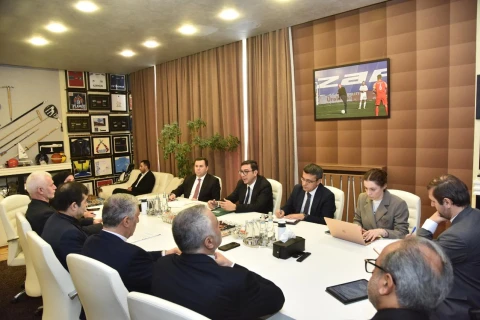 Azərbaycan və İran gənclər və idman sahəsində əməkdaşlıq planı imzalayıb