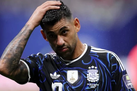 “Barselona”, “Arsenal” və “Atletiko” Kristian Romero uğrunda mübarizə aparır