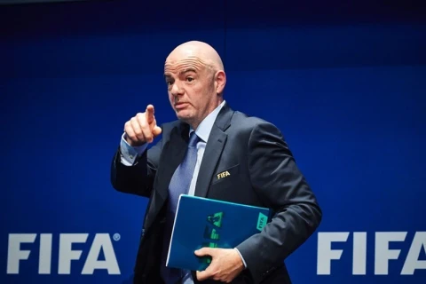 FIFA İnfantino ilə bağlı qadın iddialarını əsassız adlandırdı