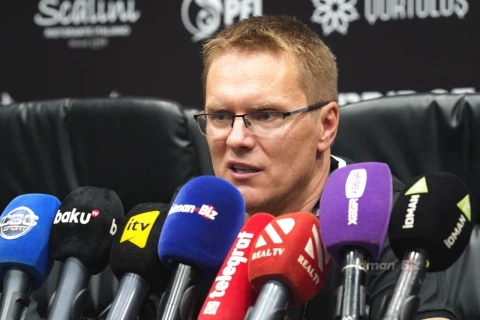 Вальдас Дамбраускас: "Каждый из 25 футболистов нашей команды — настоящий профессионал"
