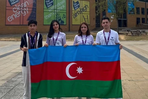 Azərbaycan komandaları Londonda iki qızıl medal qazandı - FOTO