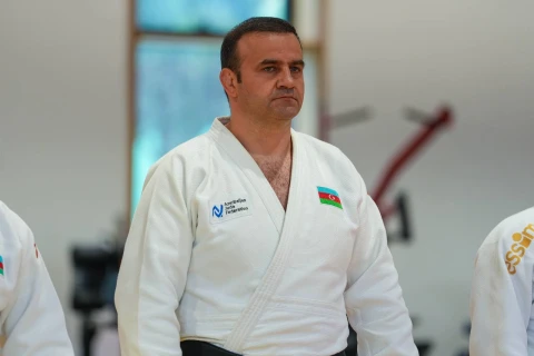 Dünya çempionatı öncəsi yeniyetmə cüdoçularla görüş keçirilib