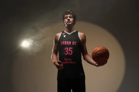 “Sabah” amerikalı basketbolçu Frenki Fidleri transfer edib