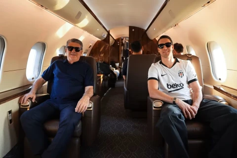 Duşan Vlahoviç “Beşiktaş”a keçib