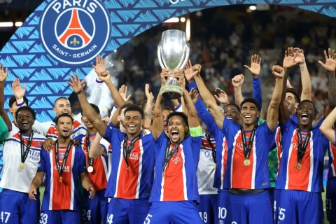 PSJ ardıcıl ikinci dəfə UEFA Superkubokunu qazanıb