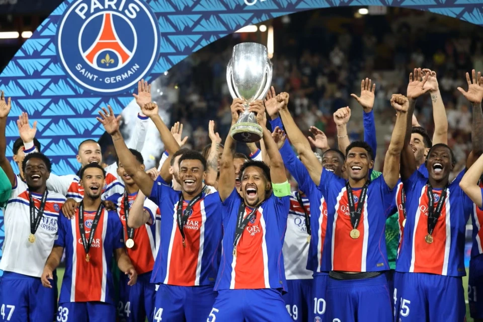 PSJ ardıcıl ikinci dəfə UEFA Superkubokunu qazanıb
