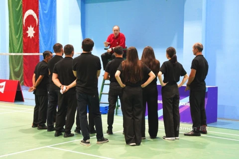 Dünyanın ən güclü yeniyetmə badmintonçuları Bakıda - İDMAN.BİZ-in FOTOREPORTAJI
