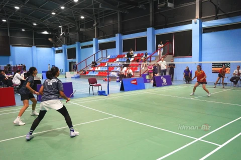 Dünyanın ən güclü yeniyetmə badmintonçuları Bakıda - İDMAN.BİZ-in FOTOREPORTAJI