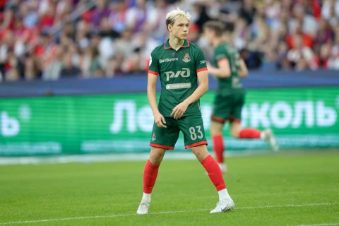 “Qalatasaray” Aleksey Batrakov üçün 25 milyon avro təklif edib
