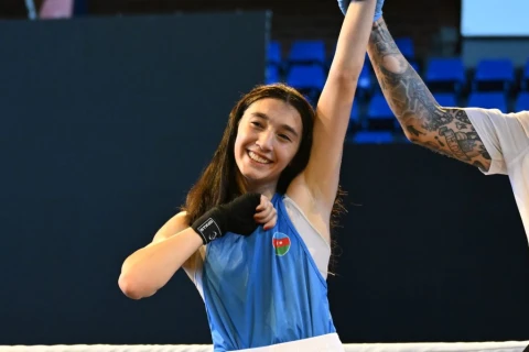 Avropa çempionatının ilk günündə üç boksçumuz qələbə qazanıb - FOTO