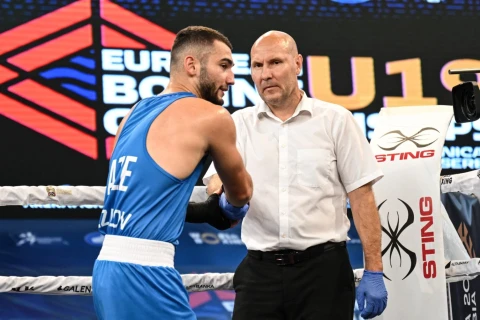 Azərbaycanın daha üç boksçusu Avropa çempionatında mərhələ adlayıb