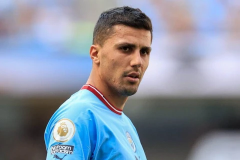 Rodri "Barselona" futbolçusunun nömrəsini istəyir