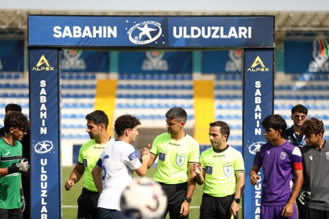 “Sabahın Ulduzları” Bakı Kubokunda beşinci turun oyunları başlayıb - FOTO