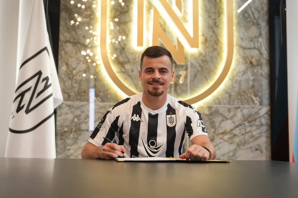 “Neftçi” futbol klubu yeni transferini açıqladı - VİDEO
