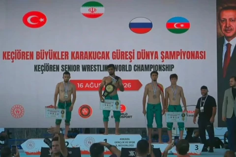 Azərbaycan millisi dünya çempionatını beş medalla başa vurdu - FOTO