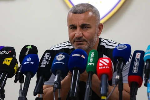 Qurban Qurbanov: “Bu hələ duelin ilk hissəsidir”