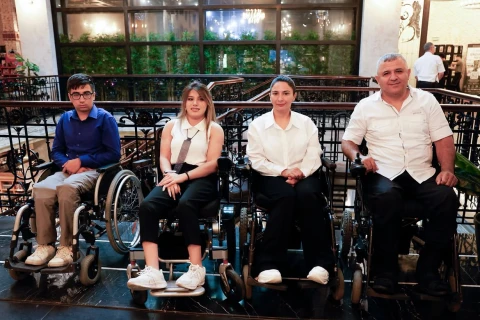 Milli Paralimpiya Komitəsinin 30 illiyinə həsr olunan poçt markası təqdim edilib - FOTO