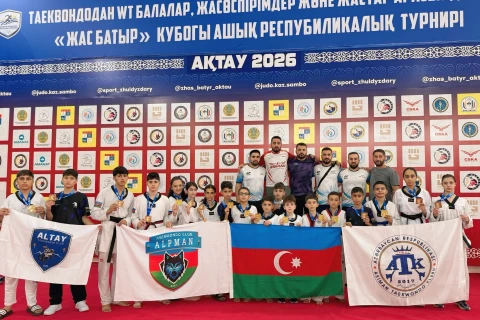 Taekvondoçularımız Qazaxıstanda 18 medal qazanıb - FOTO