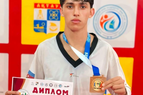 Taekvondoçularımız Qazaxıstanda 18 medal qazanıb - FOTO