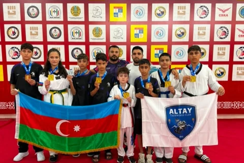 Taekvondoçularımız Qazaxıstanda 18 medal qazanıb - FOTO