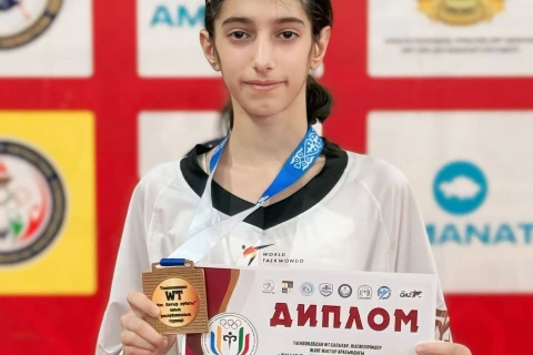 Taekvondoçularımız Qazaxıstanda 18 medal qazanıb - FOTO