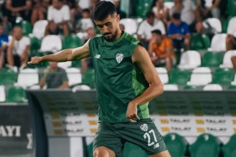 Toral Bayramovun klubu Türkiyə 1-ci Liqasında azarkeş rekorduna imza atıb