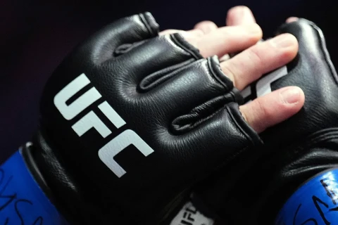 UFC Sacramento: Hernandez faces Rodrigues in main event