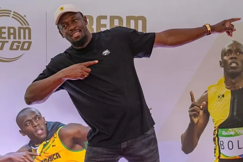 Useyn Bolt İngiltərə klubuna qoşulub