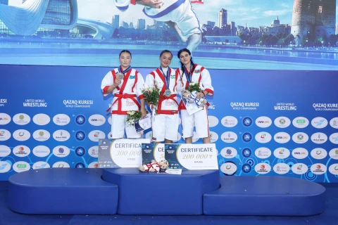 Azərbaycan Qazaq güləşi üzrə dünya çempionatını beş medalla başa vurub - FOTO