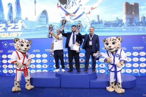 Azərbaycan Qazaq güləşi üzrə dünya çempionatını beş medalla başa vurub - FOTO